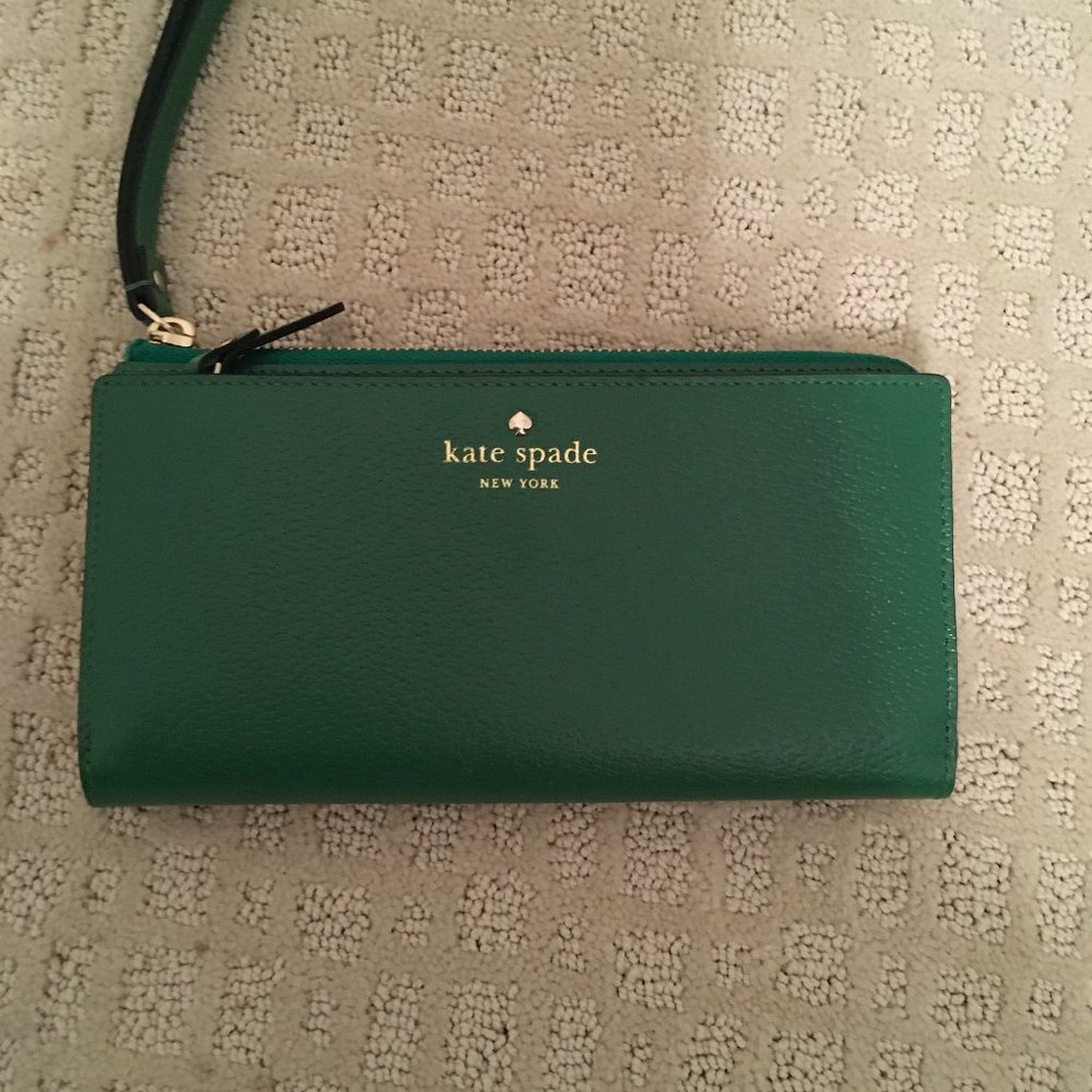 Kate Spade Black AND Green Wallet -sold separately